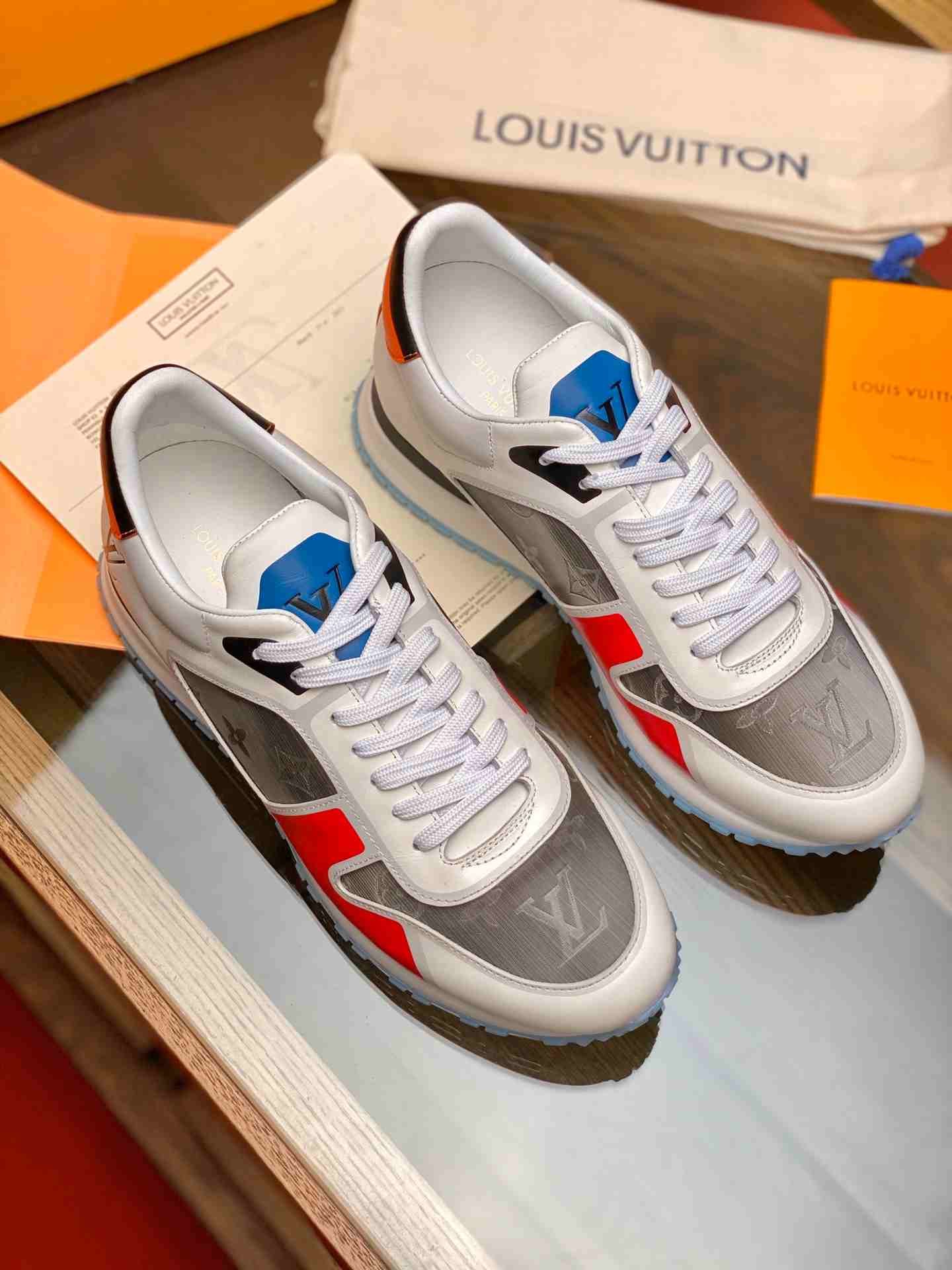 L0vis Vvtt0n Run Away Sneaker Grey For Men