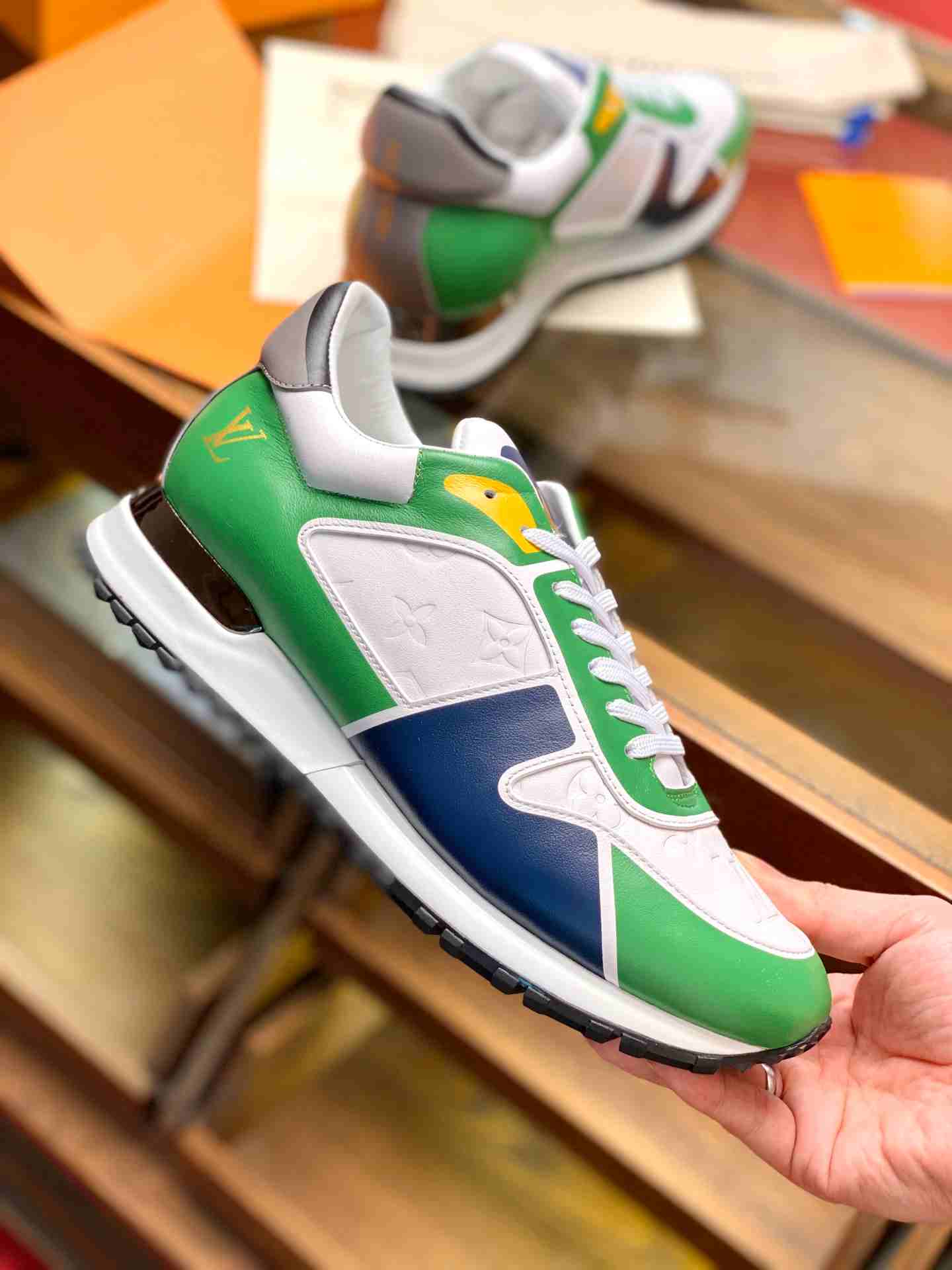 L0vis Vvtt0n Run Away Sneaker Green For Men