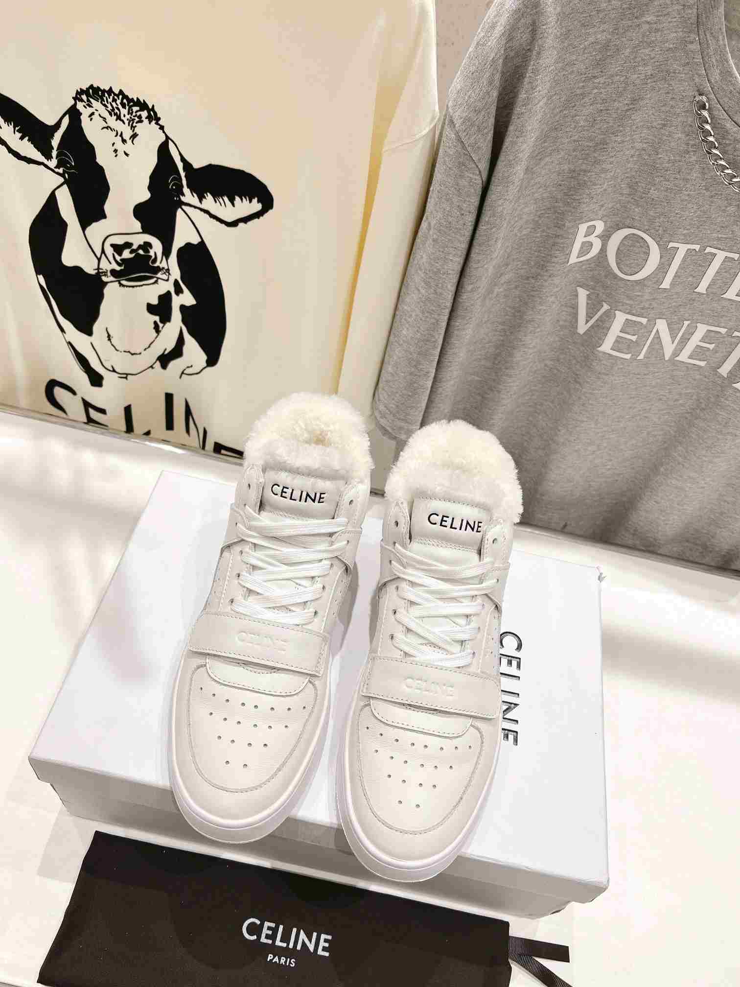 Ce1i*e Block Sneakers With Wedge Outsole With Fur White For Women