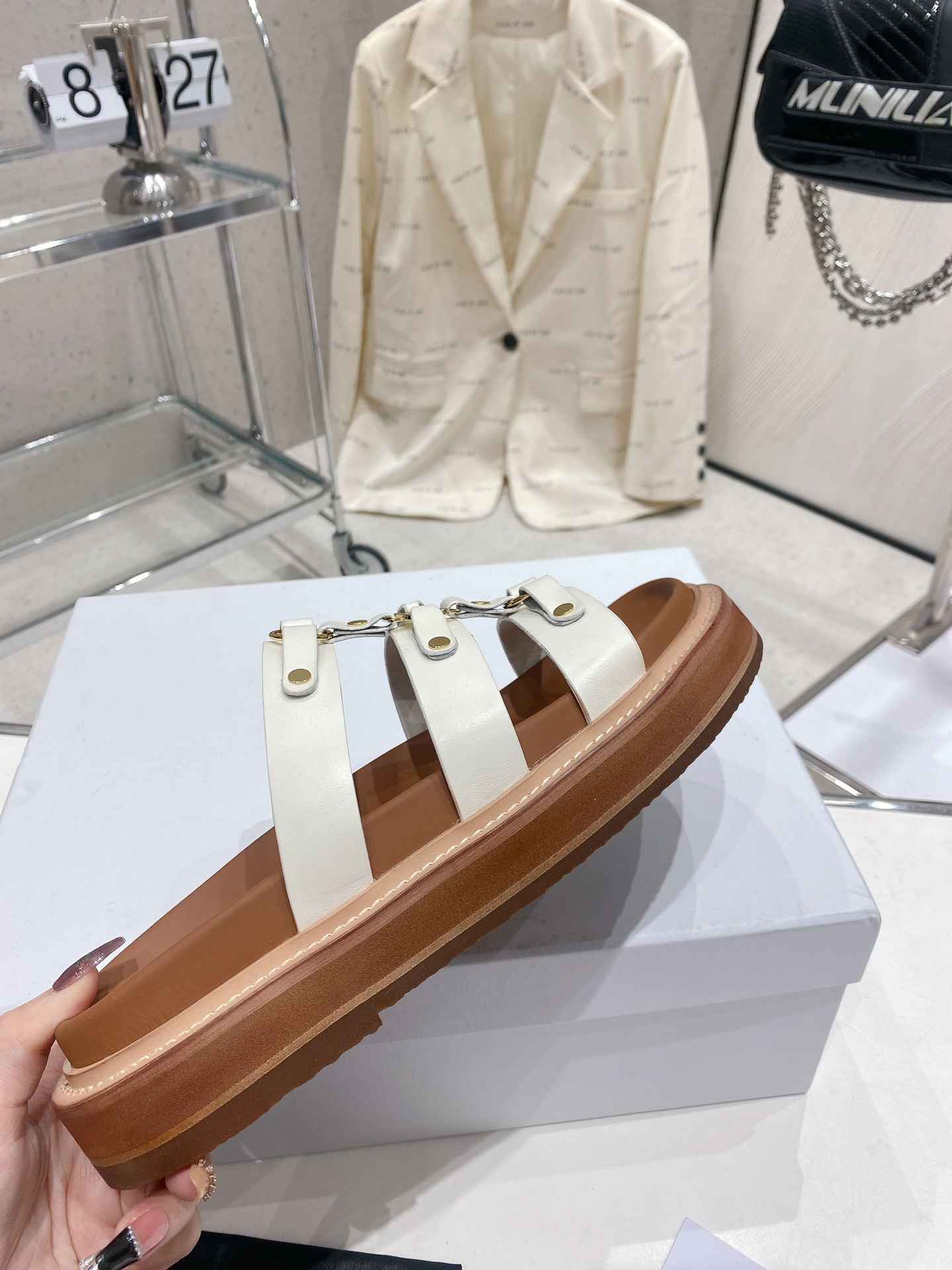 Ce1i*e Slides Tippi White For Women