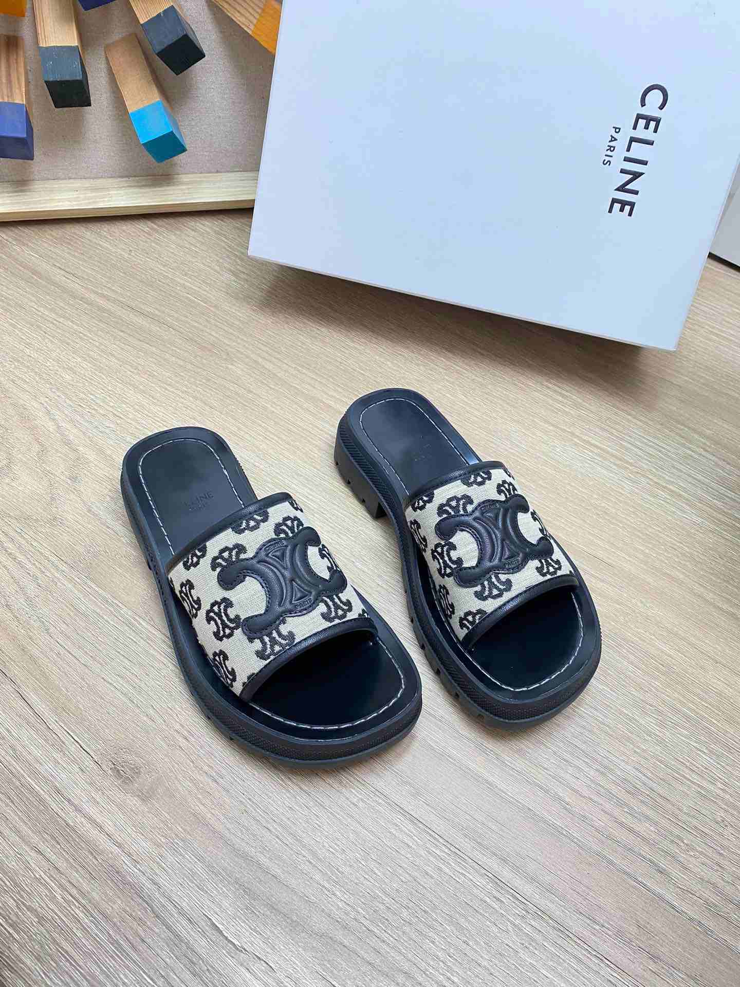 Ce1i*e Triomphe Slide In Triomphe Stamped Canvas Black For Women