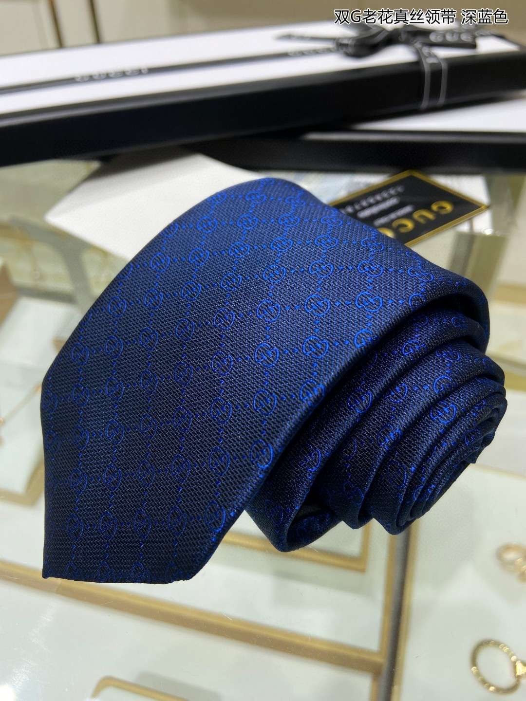 Gvc*1 Pattern Silk Tie Navy Blue For Men