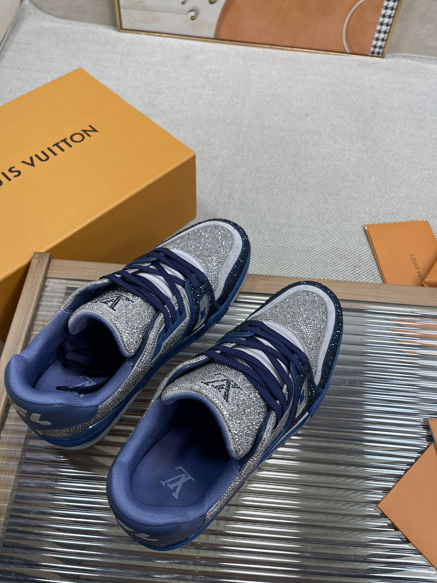 L0vis Vvtt0n Trainer Sneaker LV Dark Blue For Women