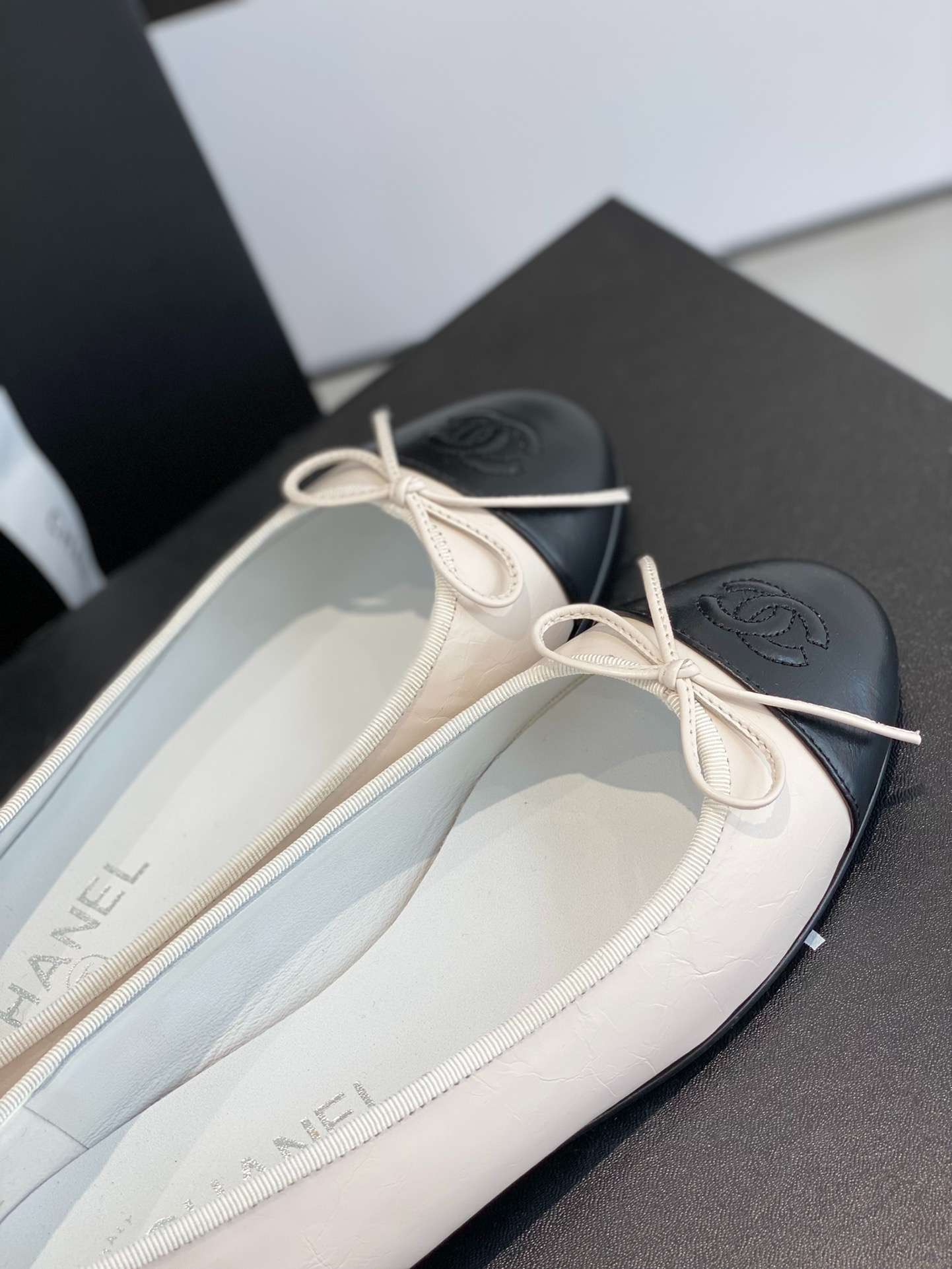 Ch**el Ballet Flats White For Women