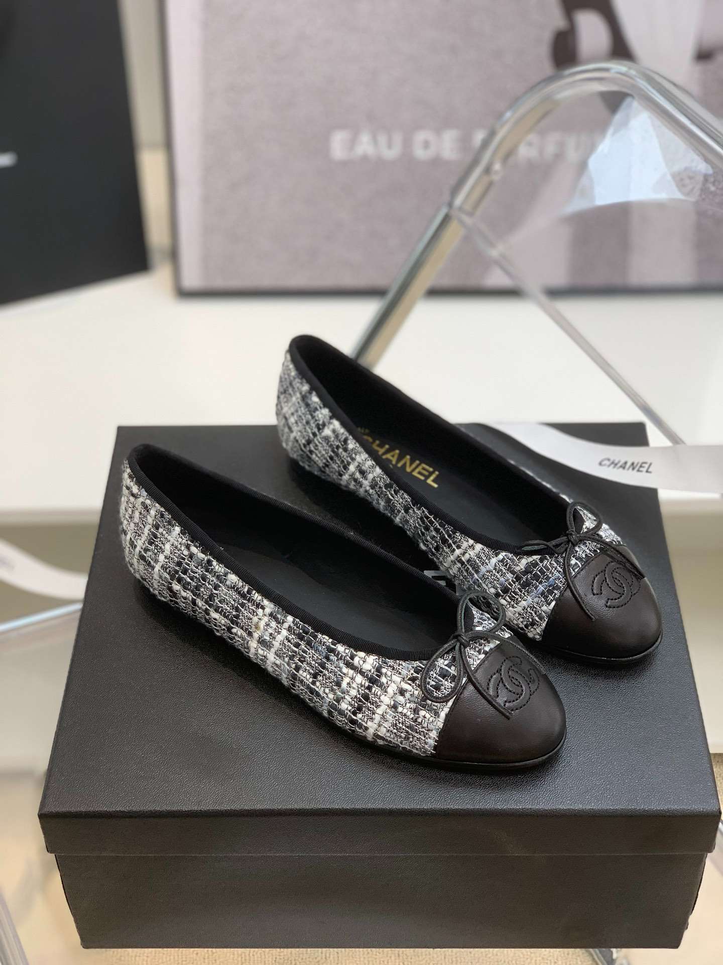 Ch**el Ballet Flats White For Women