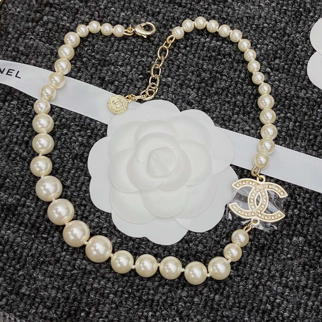 Ch**el Pearl Necklace White For Women