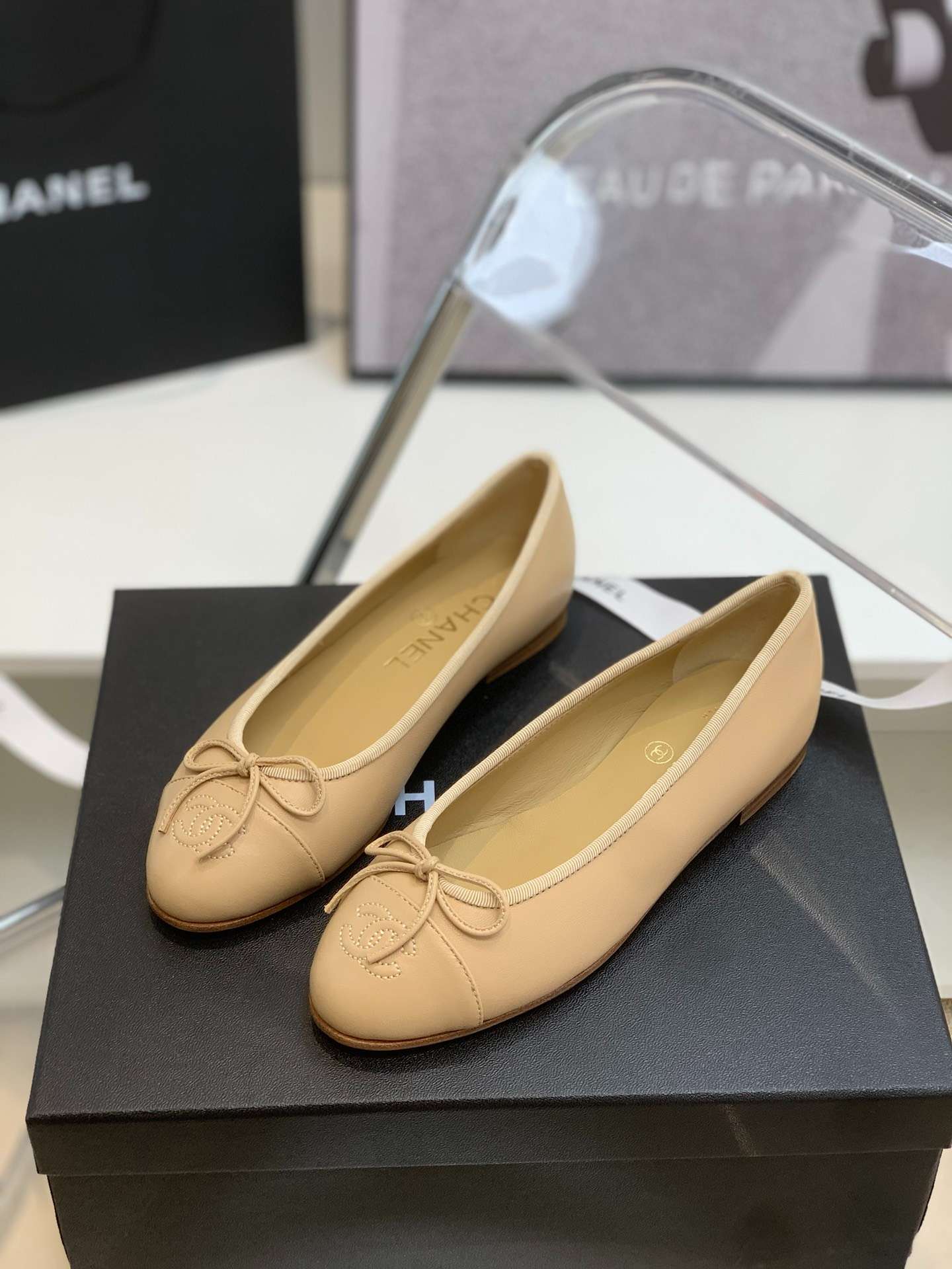 Ch**el Ballet Flats Cream For Women