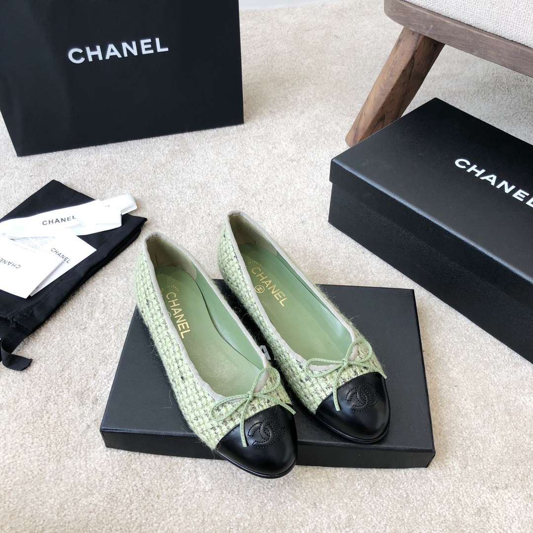 Ch**el Ballet Flats Green For Women