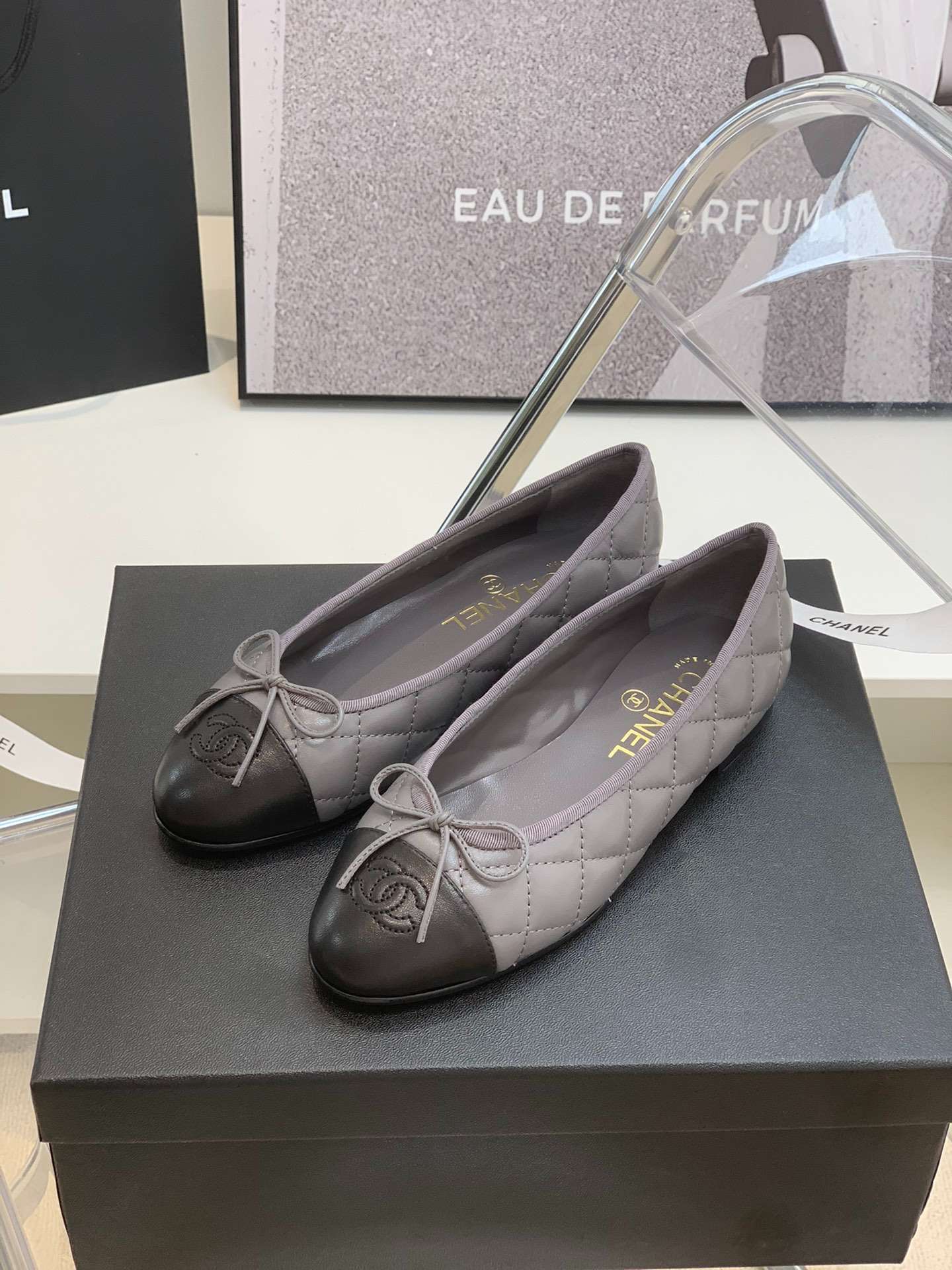 Ch**el Ballet Flats Dark Green For Women