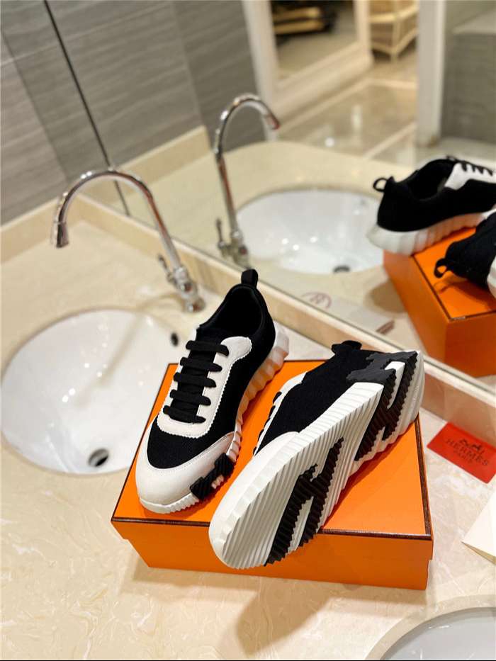 H**me5 Bouncing Sneaker Black For Women