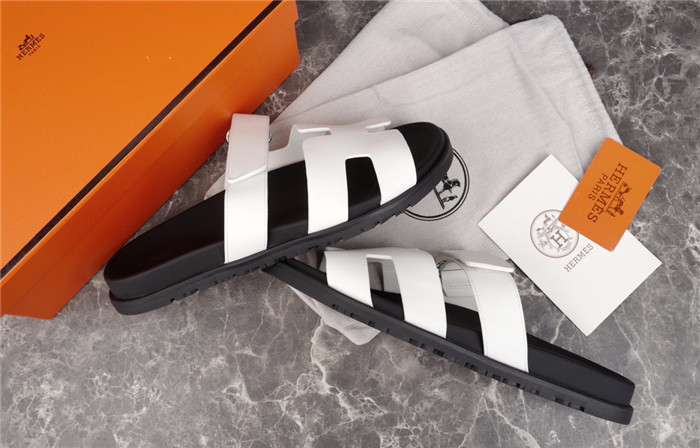 H**me5 Chypre Sandal White For Women