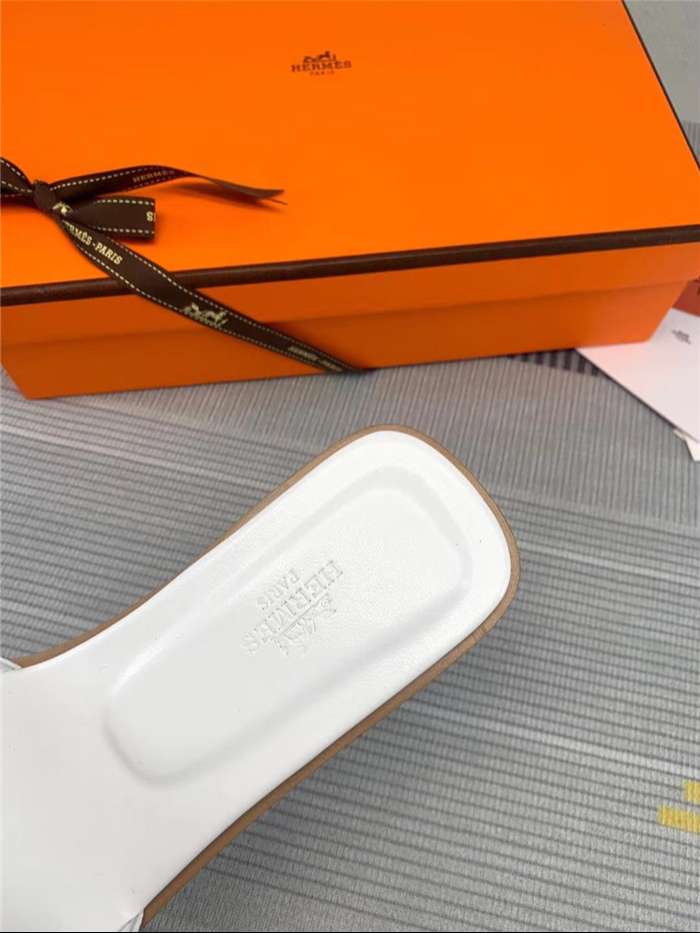 H**me5 Oran Sandal White For Women