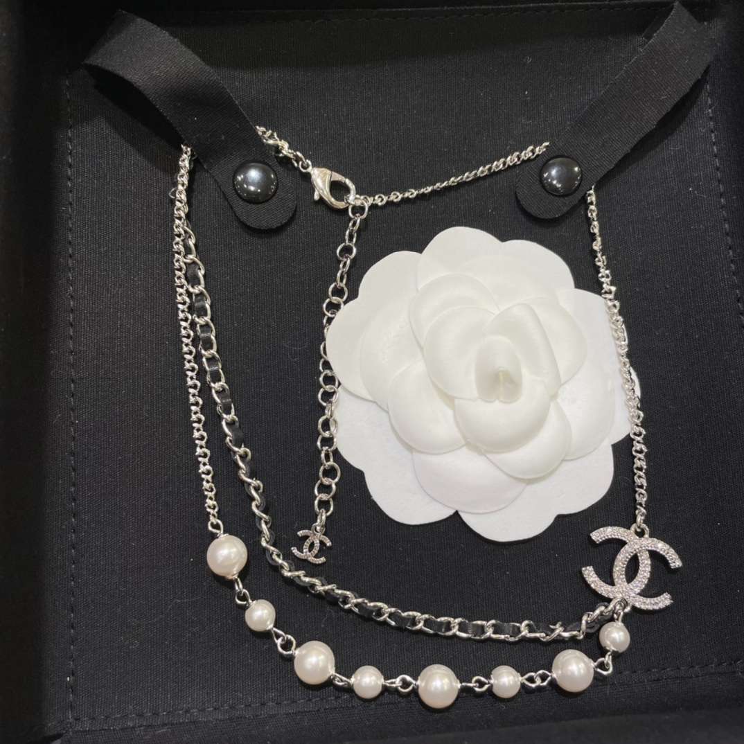 Ch**el CC Double Layer Necklace White For Women