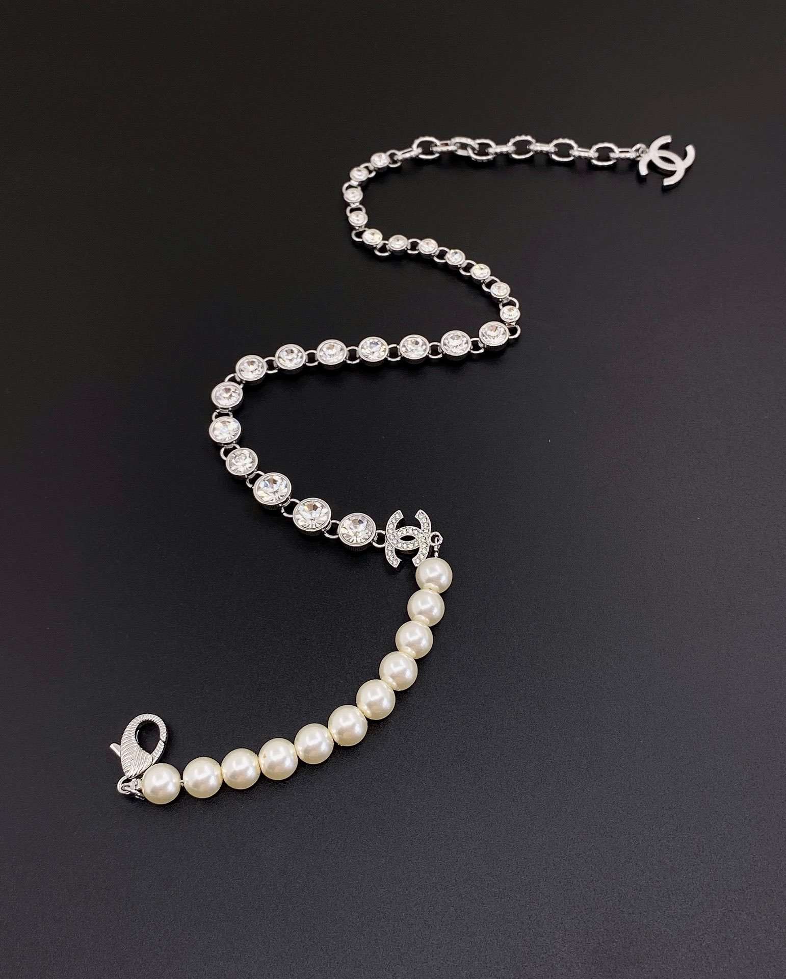 Ch**el Chain Pearl Necklace White For Women