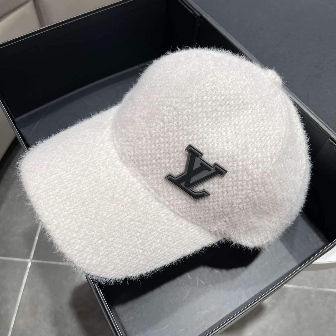 L0vis Vvtt0n Corduroy Cap White For Women