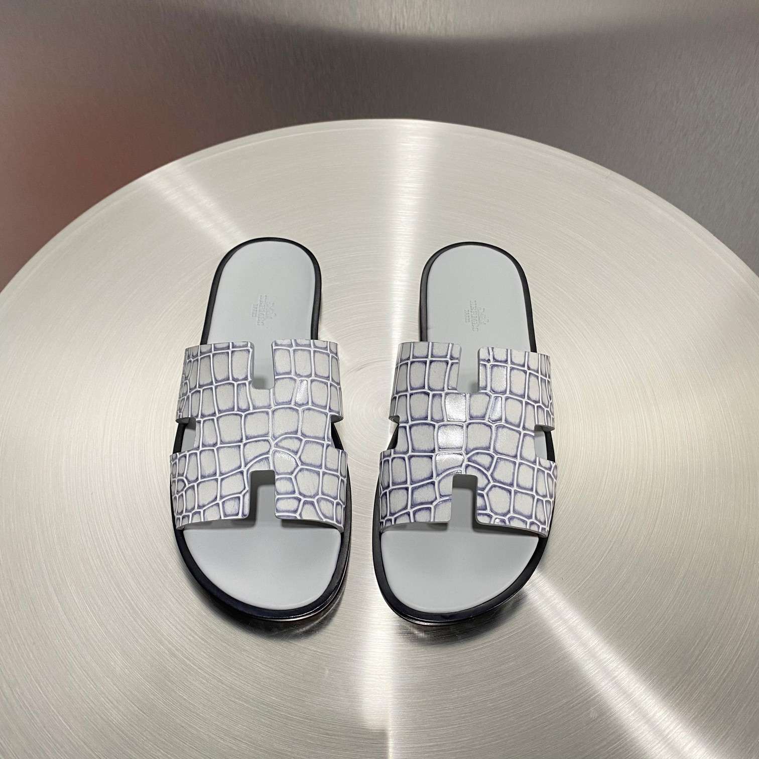 H**me5 Oran Sandal White For Men