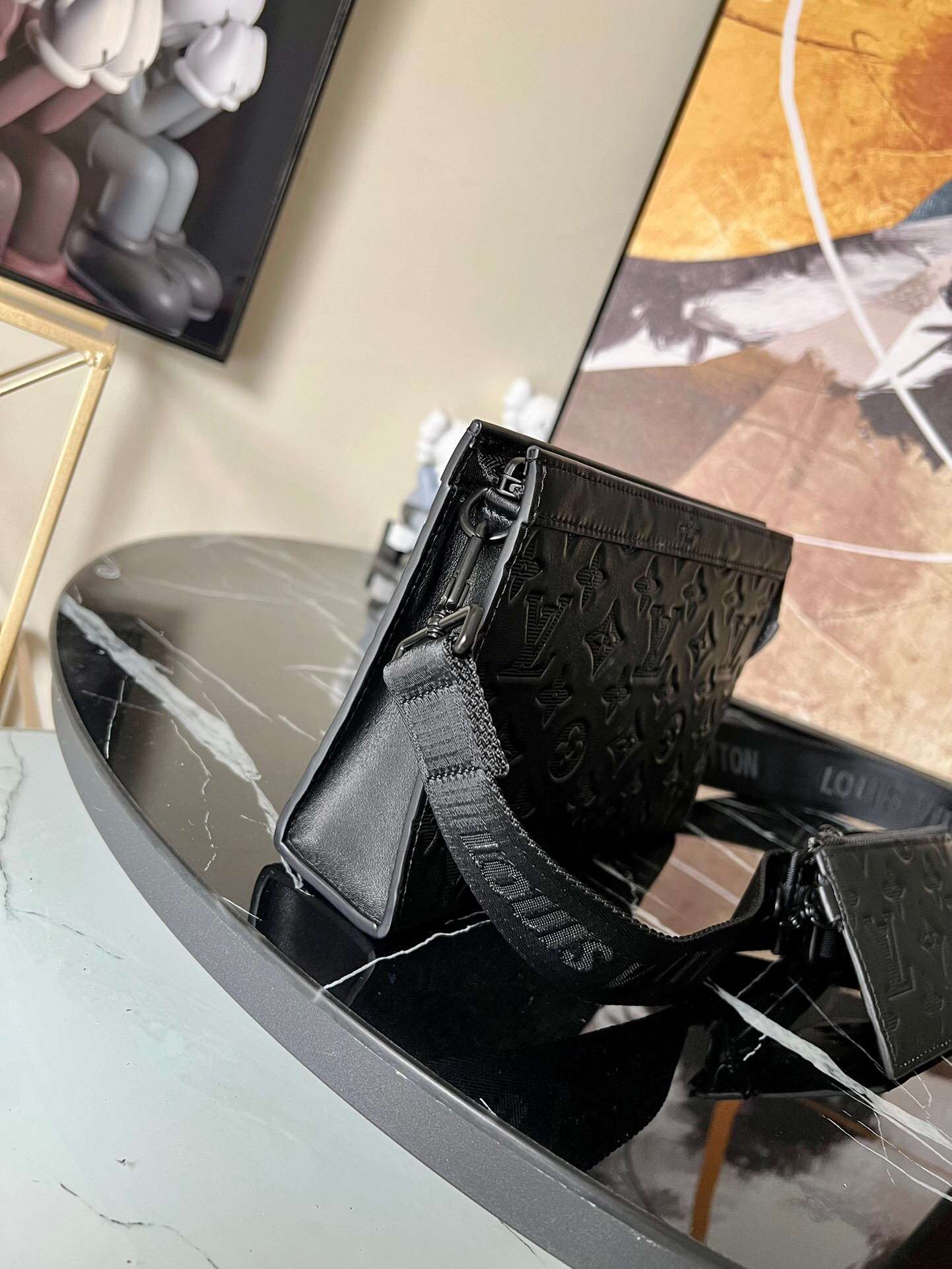 L0vis Vvtt0n Gaston Wearable Wallet Black For Men 22cm / 8.7in M81115