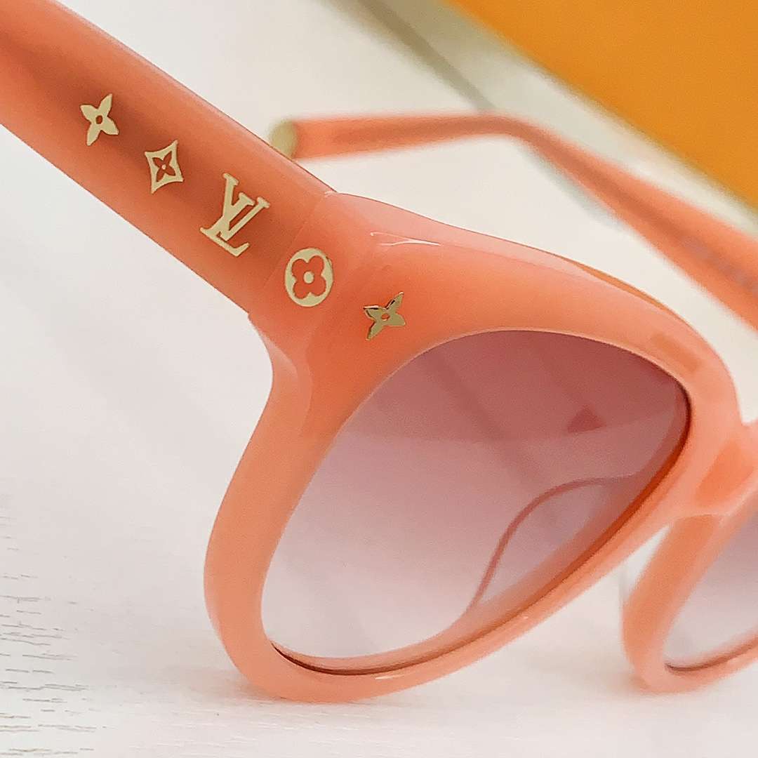 L0vis Vvtt0n Monogram Round Sunglasses Orange For Women