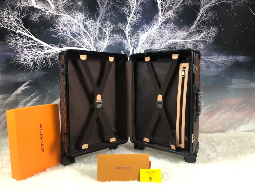 L0vis Vvtt0n Rolling Trunk Brown 55cm/21.6in