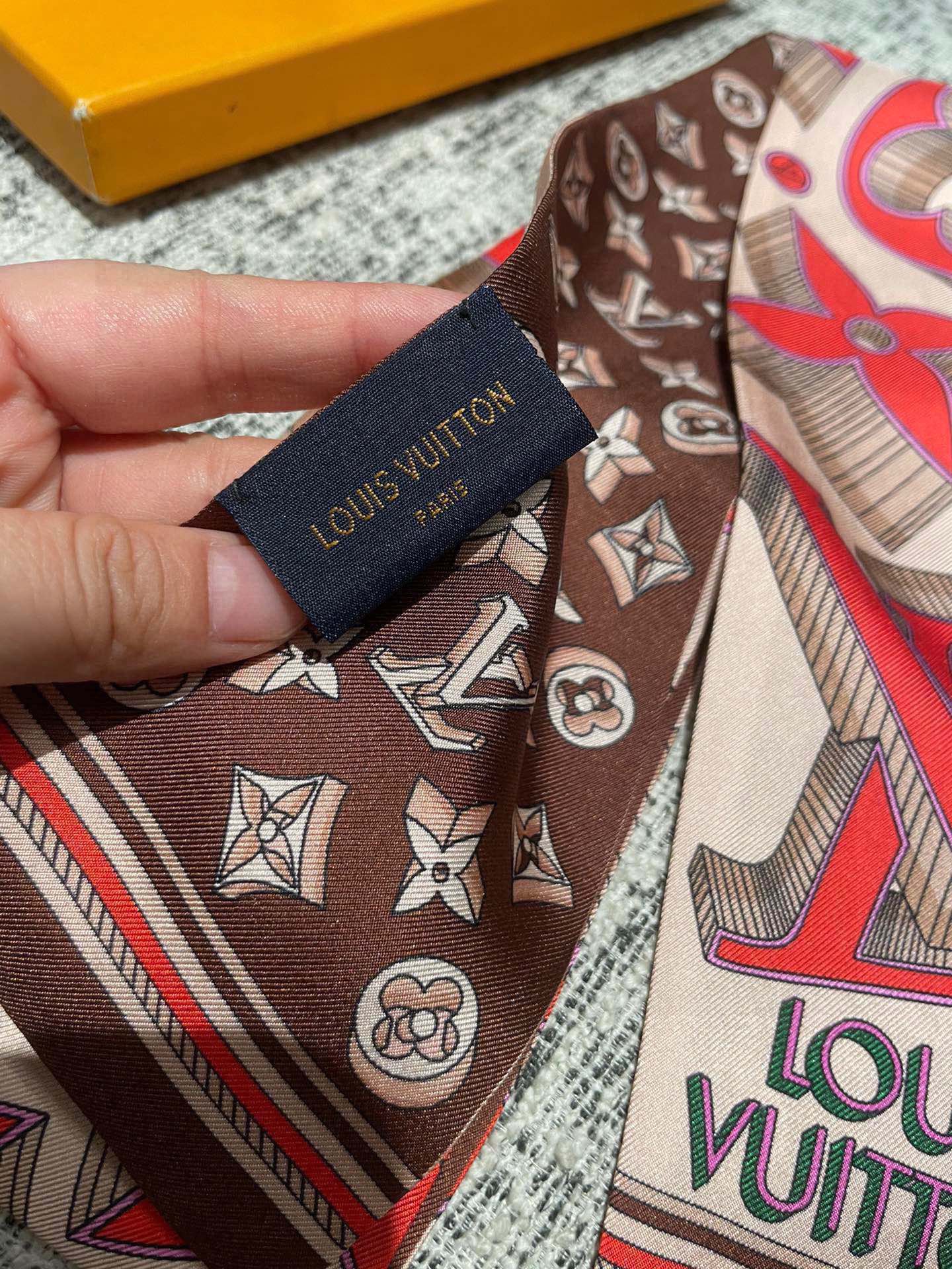 L0vis Vvtt0n Ultimate 3D Bandeau Pink For Women