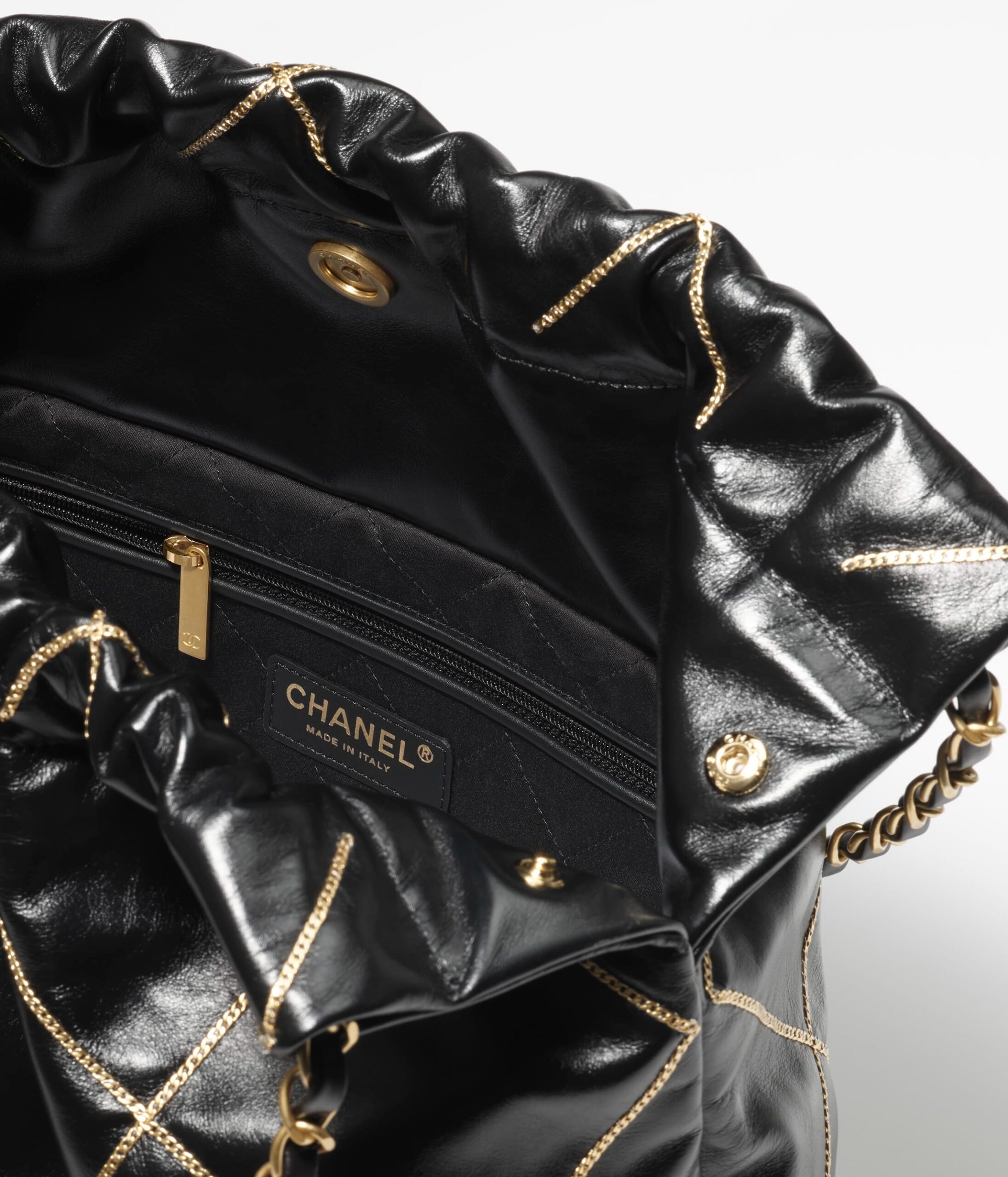 [True-to-ORIGINAL] Ch**el 22 Black Bag For Women AS3261 B13797 94305- 16.4 Inches / 42 Cm