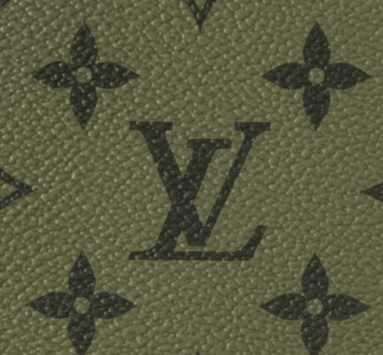 L0vis Vvtt0n Pochette Voyage Souple Bag For Men M82800- 12.6 Inches/ 32 Cm