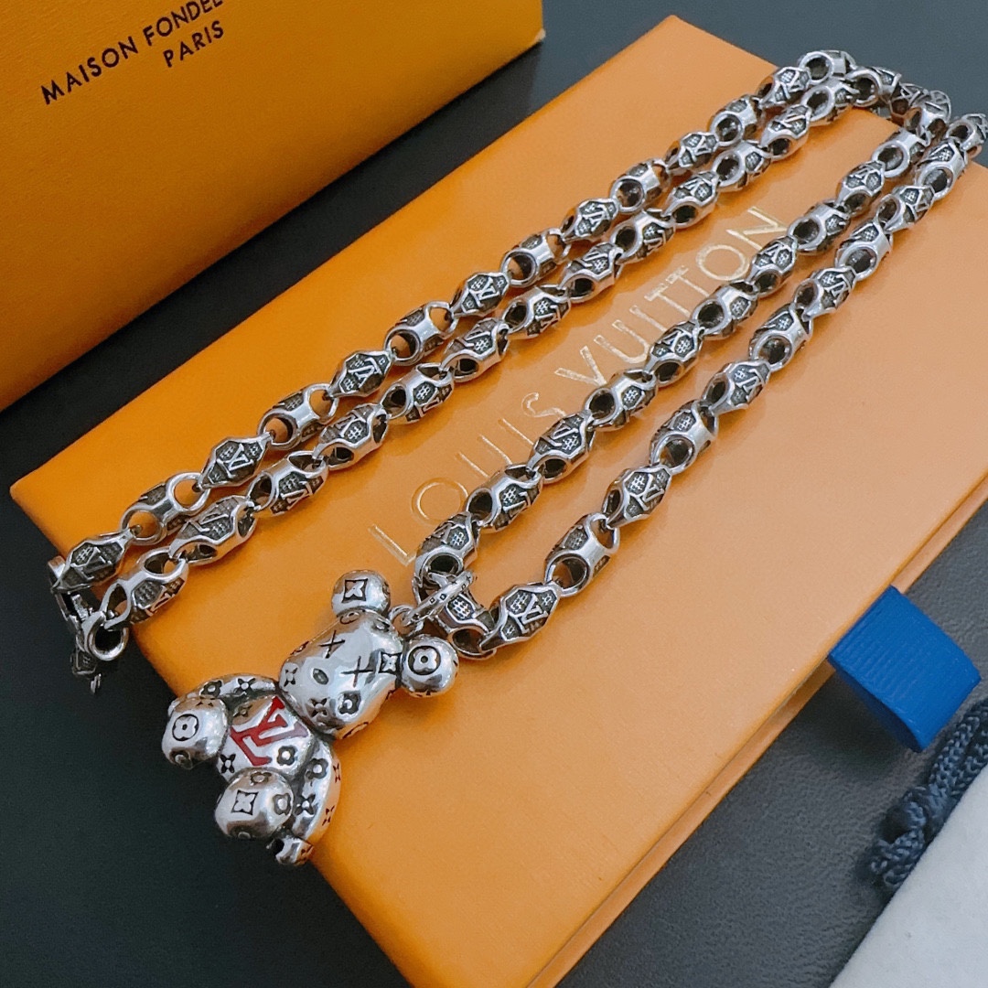 L0vis Vvtt0n Bear Necklace Silver For Women