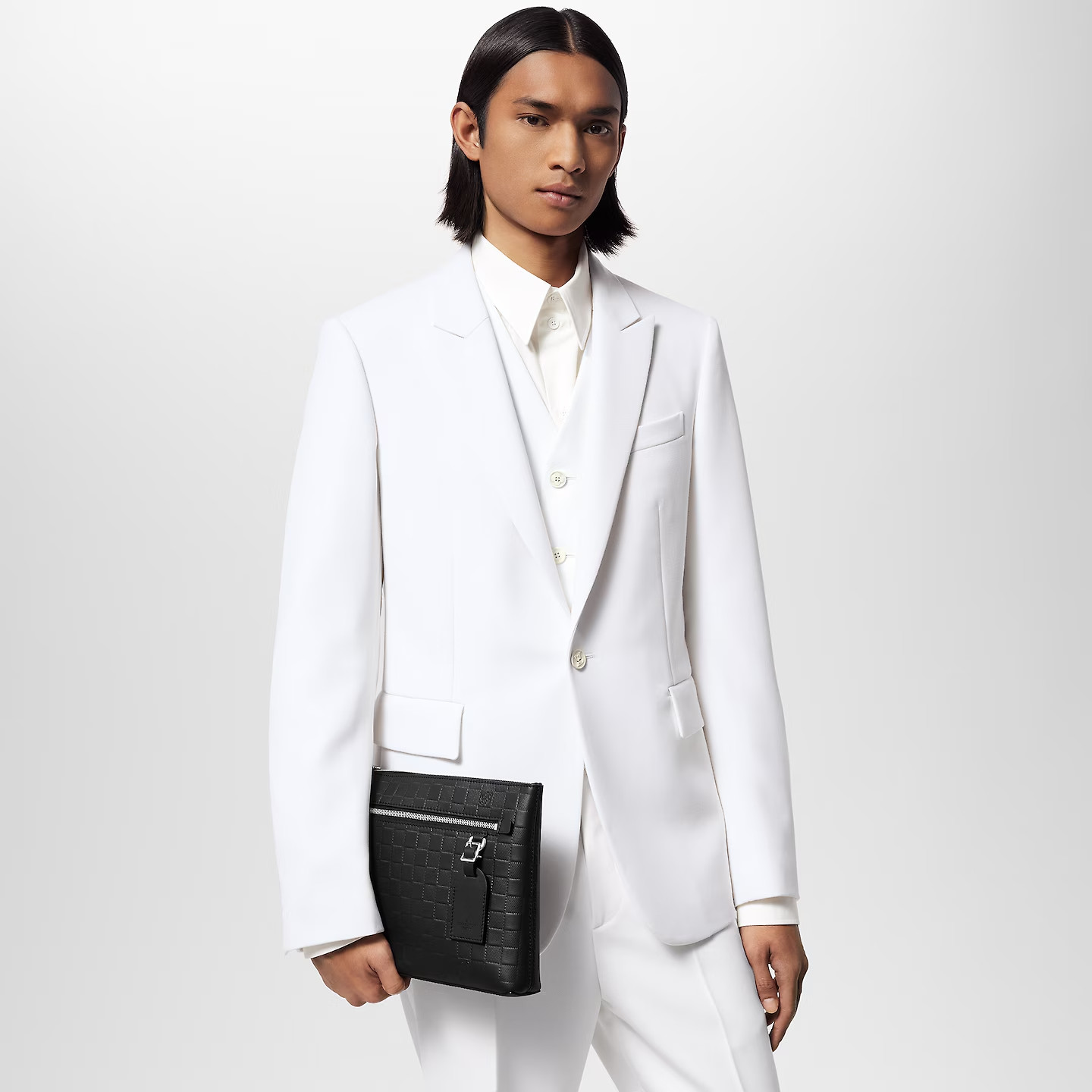 L0vis Vvtt0n Takeoff Pouch Wallet Black For Men 11.8in/30cm N40504