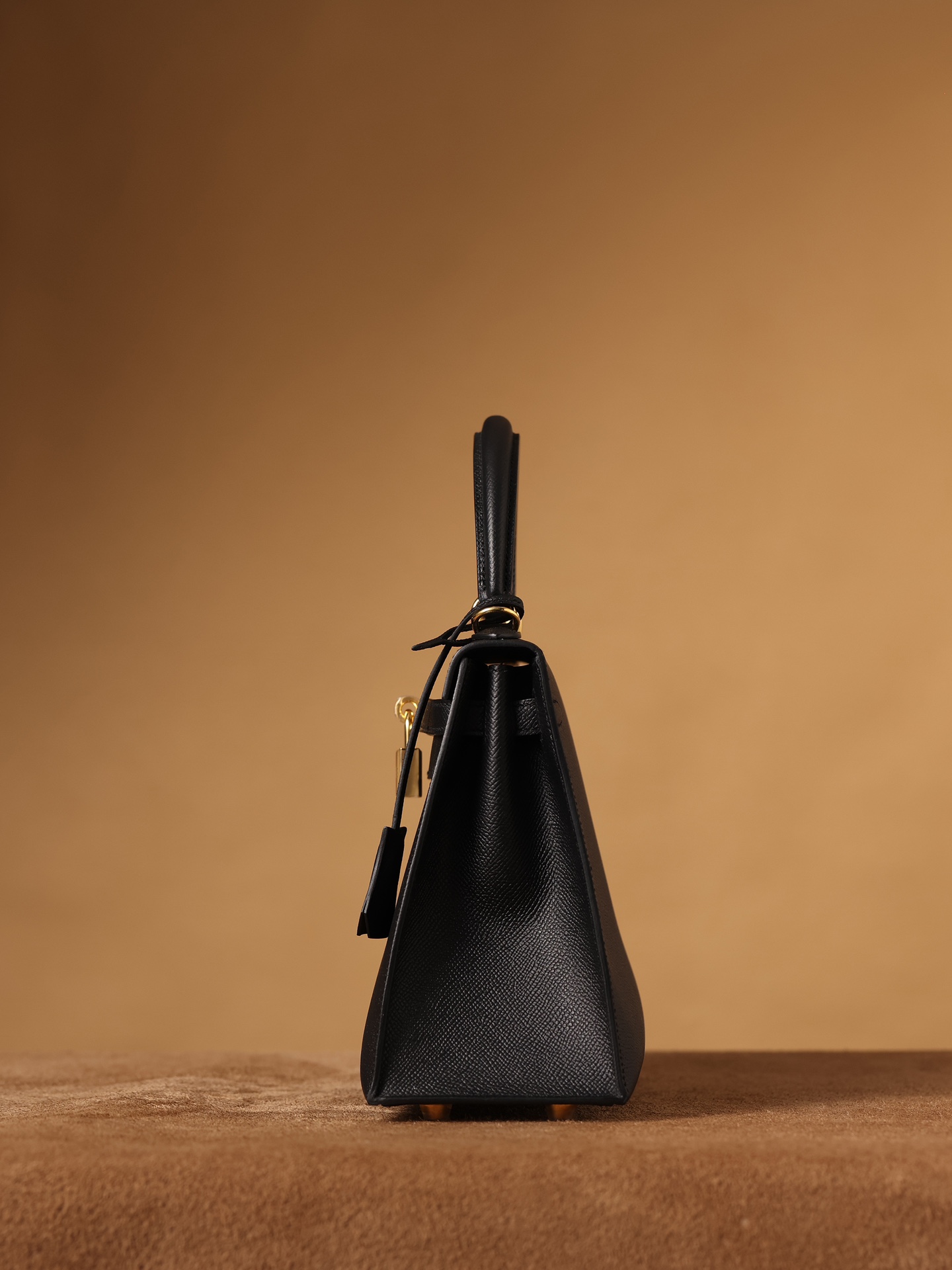 H**me5 Kelly Epsom Gold Tone Lock Bag Black For Women 9,8in/25cm