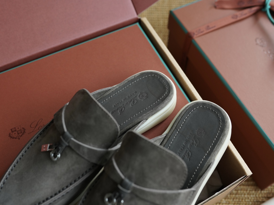 L0r0 P1ana Babouche Charms Walk Loafers Shade Grown For Women – FAI1543 50W3