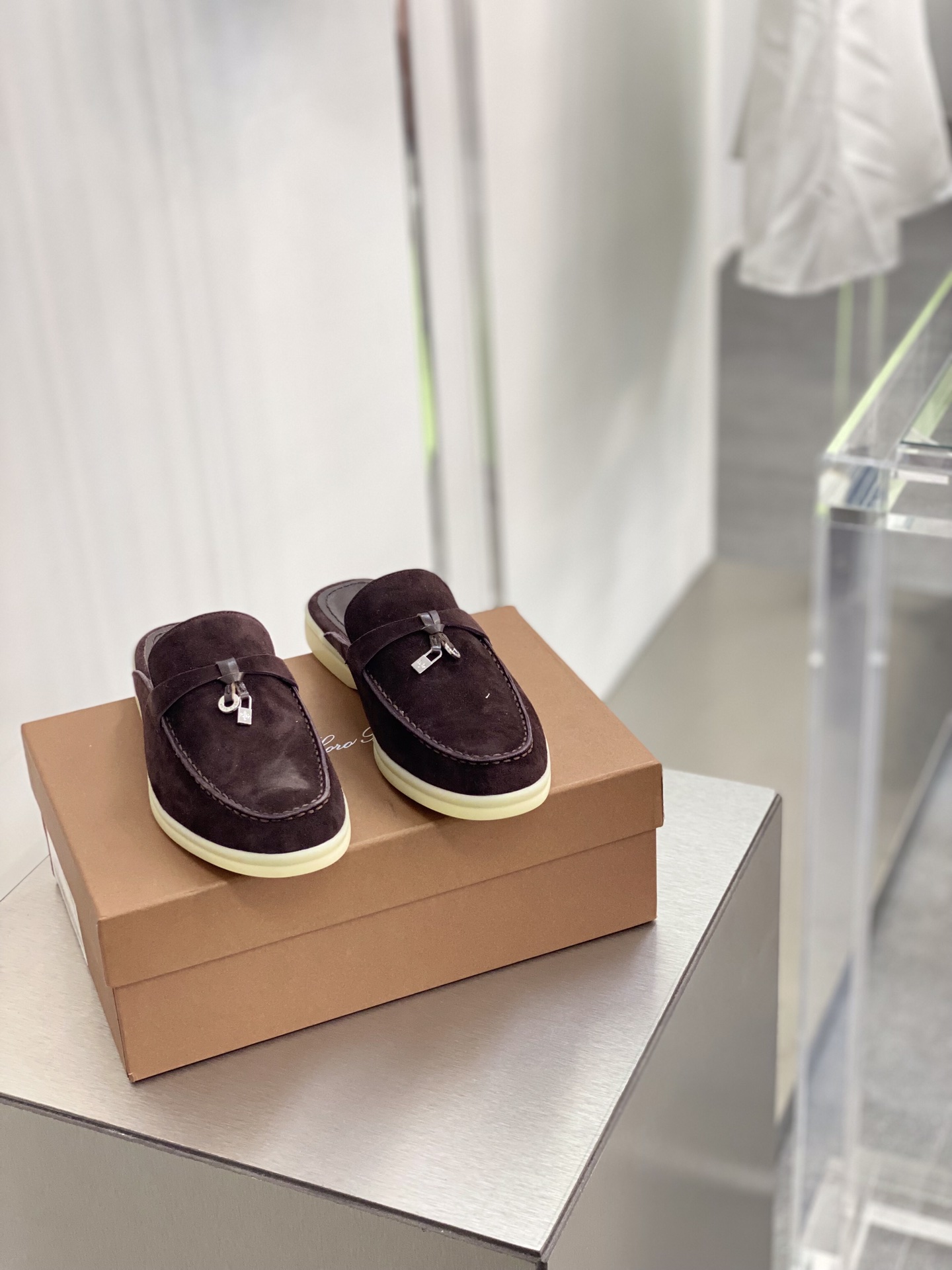 L0r0 P1ana Babouche Charms Walk Loafers Bright Amaranth For Women – FAI1543 K03I