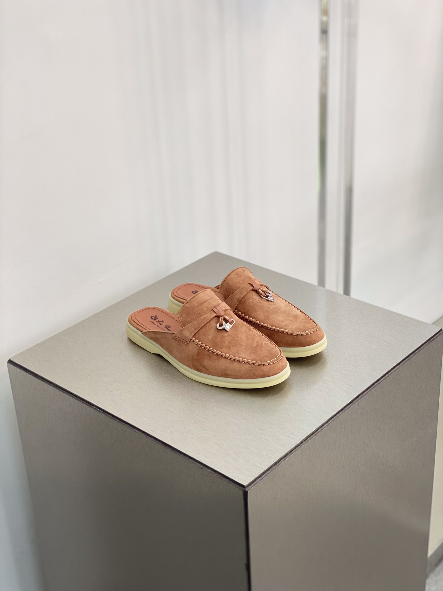 L0r0 P1ana Babouche Charms Walk Loafers Sorbet Pink For Women – FAI1543 303J