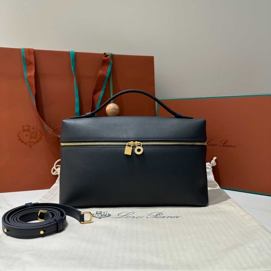 [True-to-ORIGINAL] L0r0 P1ana Extra Pocket L27 Bag Navy Blue For Women 10.6in/27cm FAN4043 W000