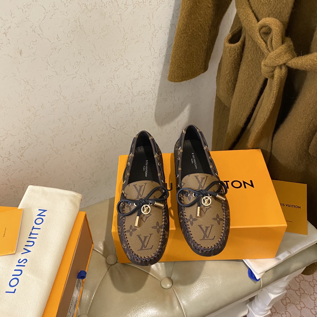 L0vis Vvtt0n Gloria Flat Loafer Brown For Women