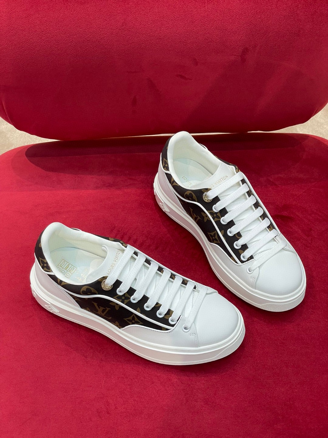 L0vis Vvtt0n Time Out Sneaker Brown For Women 1AAP2U