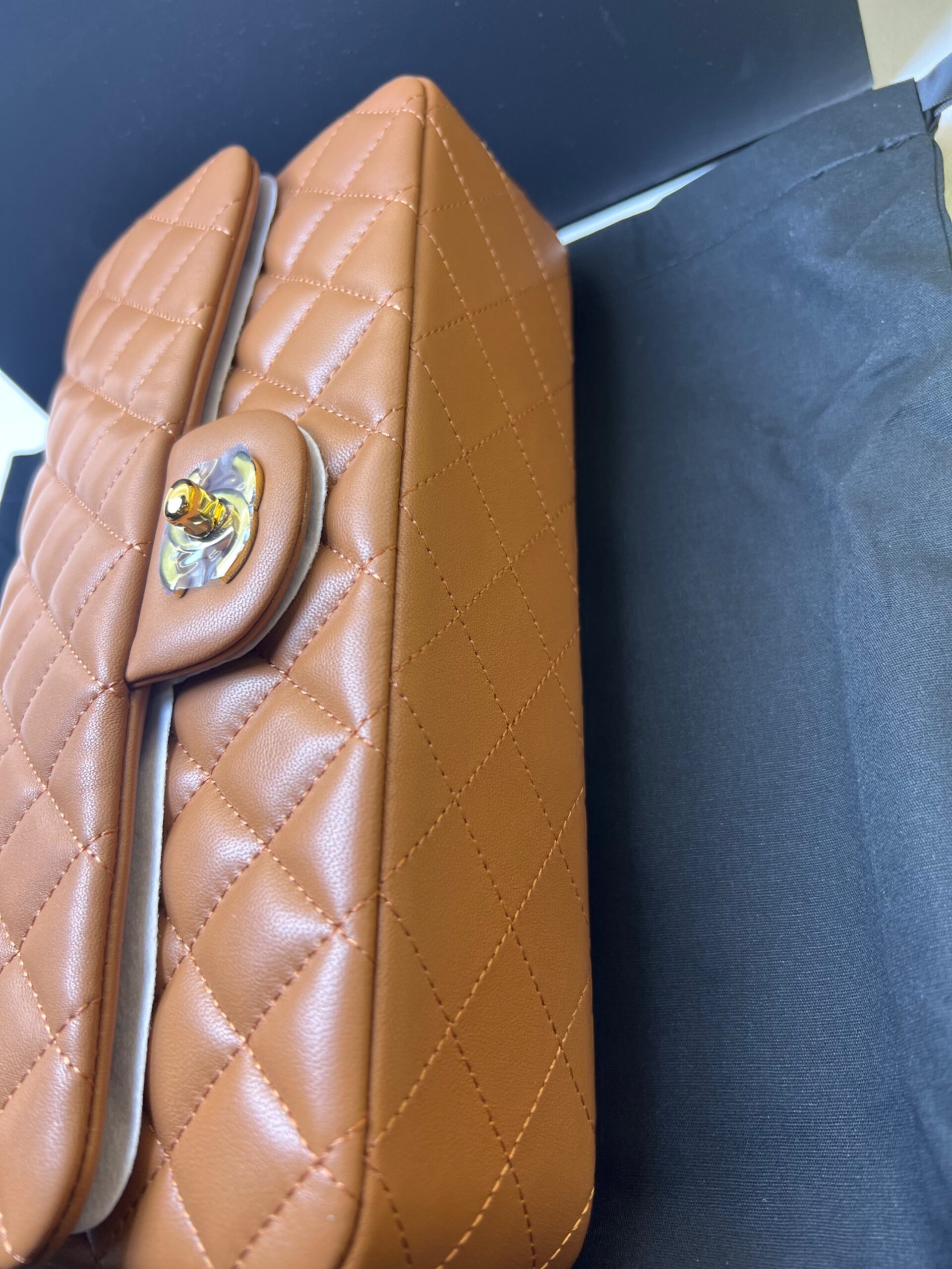 [True-to-ORIGINAL] Ch**el Classic Dark Beige Handbag For Women 9.8in/25cm