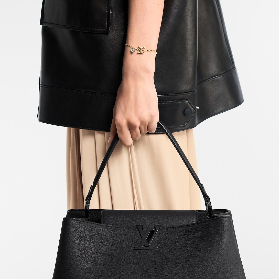 L0vis Vvtt0n LV Iconic Heart Bracelet Gold-Toned For Women M1342A