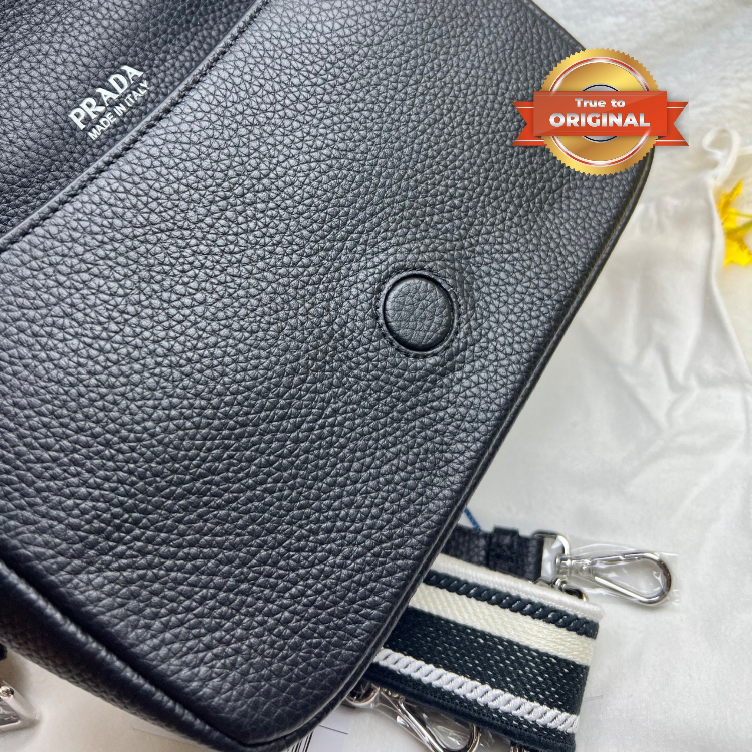 [True-to-ORIGINAL] Pra*a Small Shoulder Bag In Black For Women 9in/ 23cm 1BD314_2DKV_F0002_V_3OO