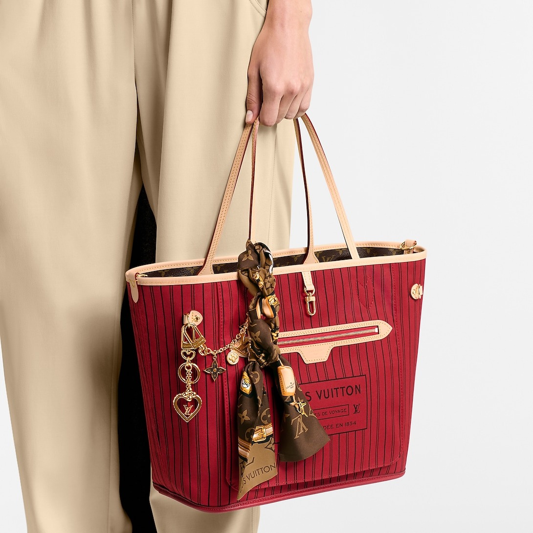 L0vis Vvtt0n Spring Street Chain Bag Charm For Women M01188