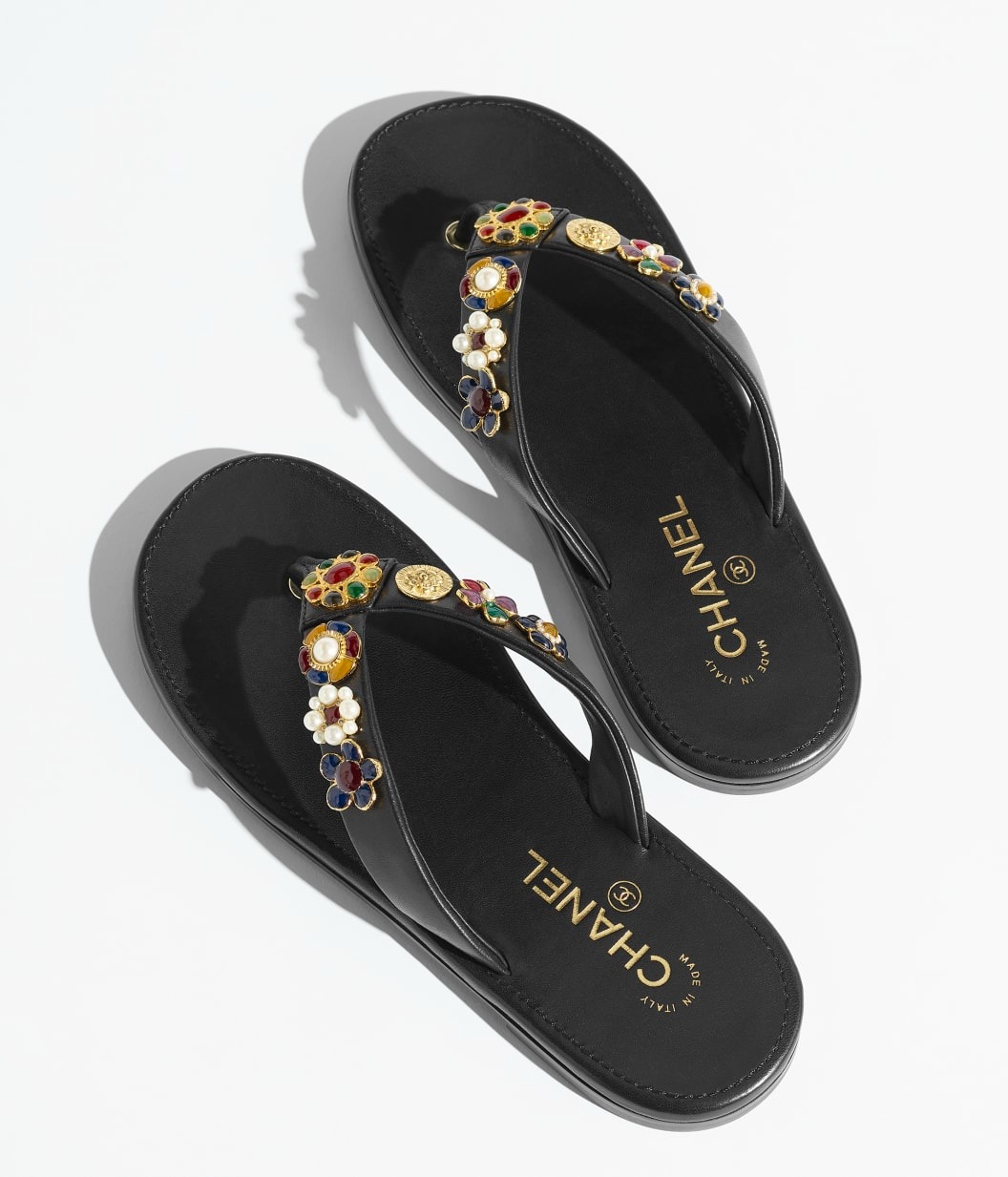 Ch**el Thongs Black For Women G46304-B19711-94305