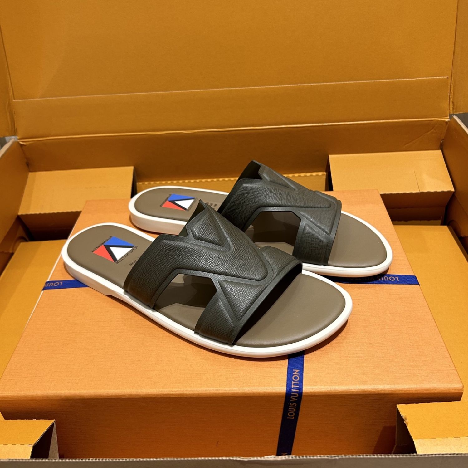 L0vis Vvtt0n Oasis Mule Brown For Men