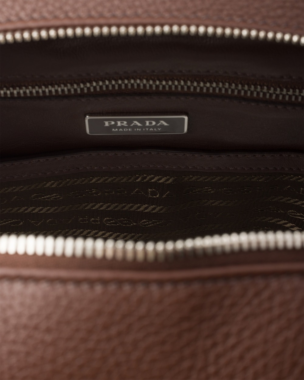 Pra*a Leather Backpack Bag Sienna For Men 16in/40.5cm – 2VZ102_2BBE_F0038_V_DOO