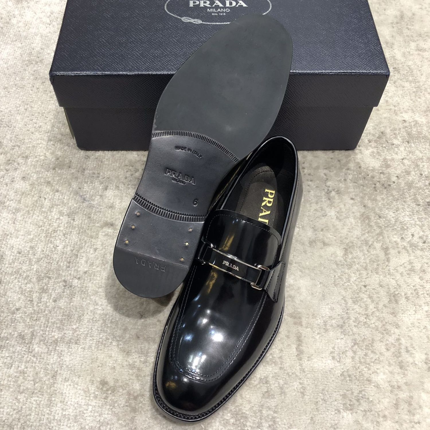 Pra*a Leather Loafer Black For Men