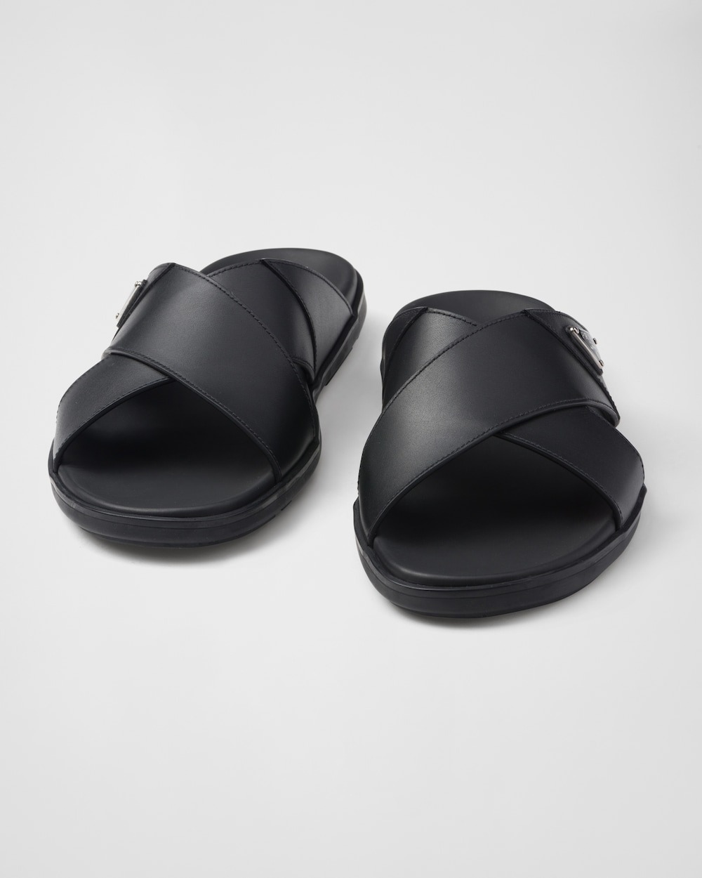 Pra*a Crisscross Slides Black For Men – 2X3111_3LEM_F0002_F_G000