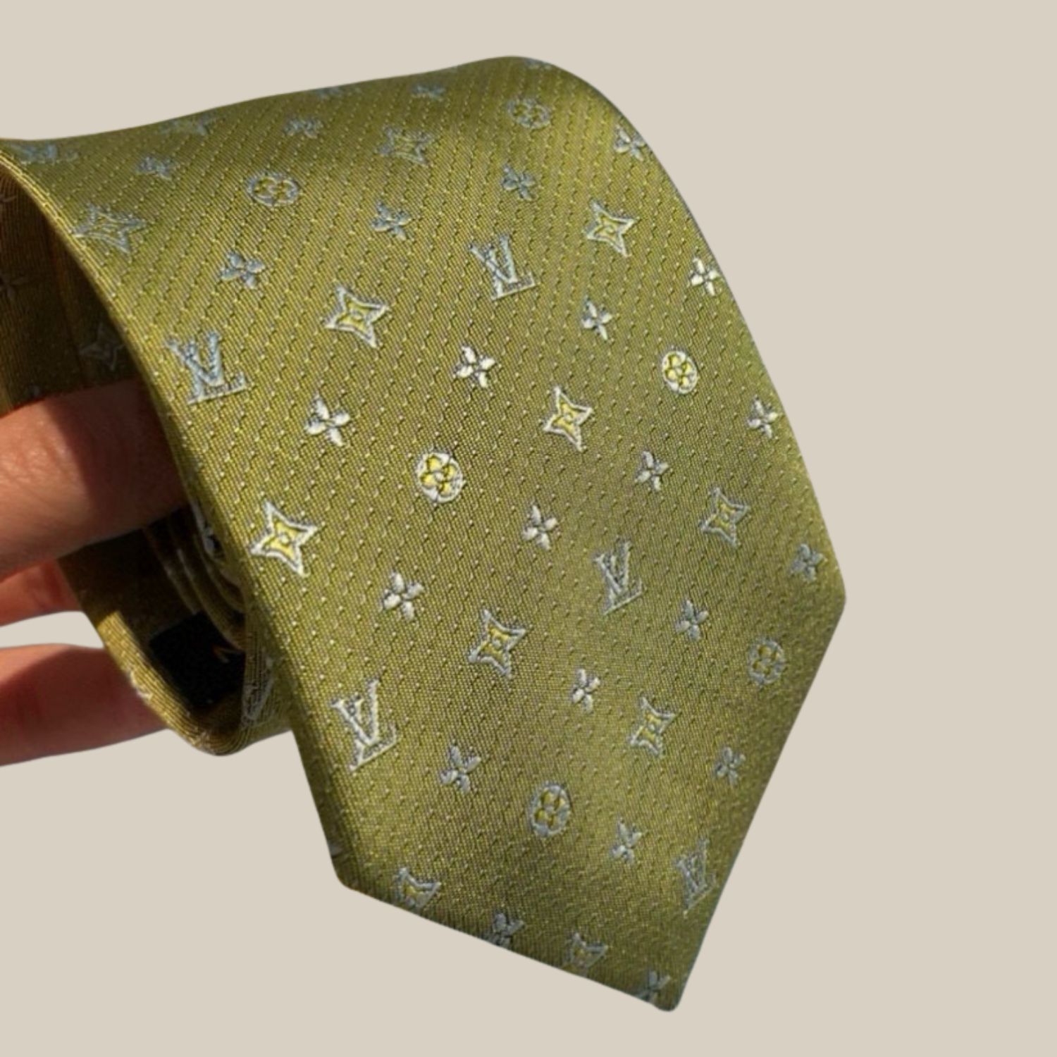 L0vis Vvtt0n Signature Monogram Silk Tie Mustard For Men