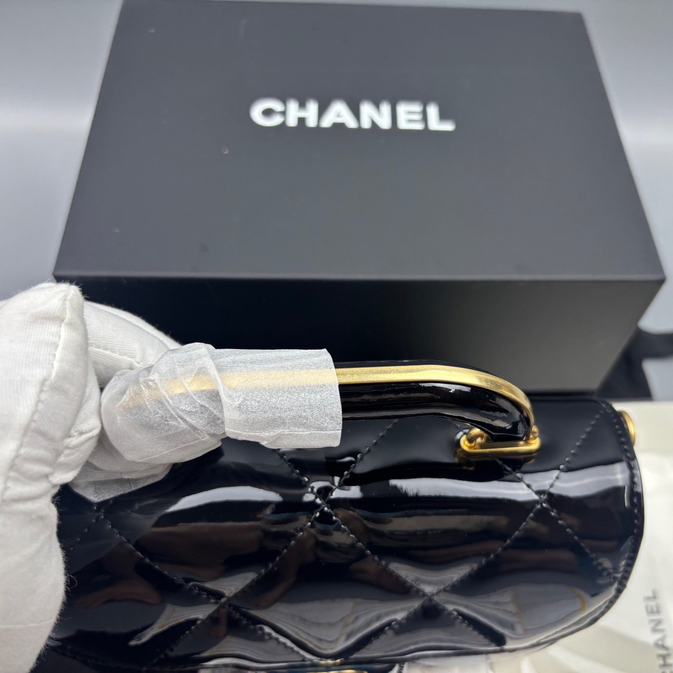 [True-to-ORIGINAL] Ch**el Mini Flap Bag With Top Handle Black For Women 7.3in/18.5cm AS5805-B21985-94305