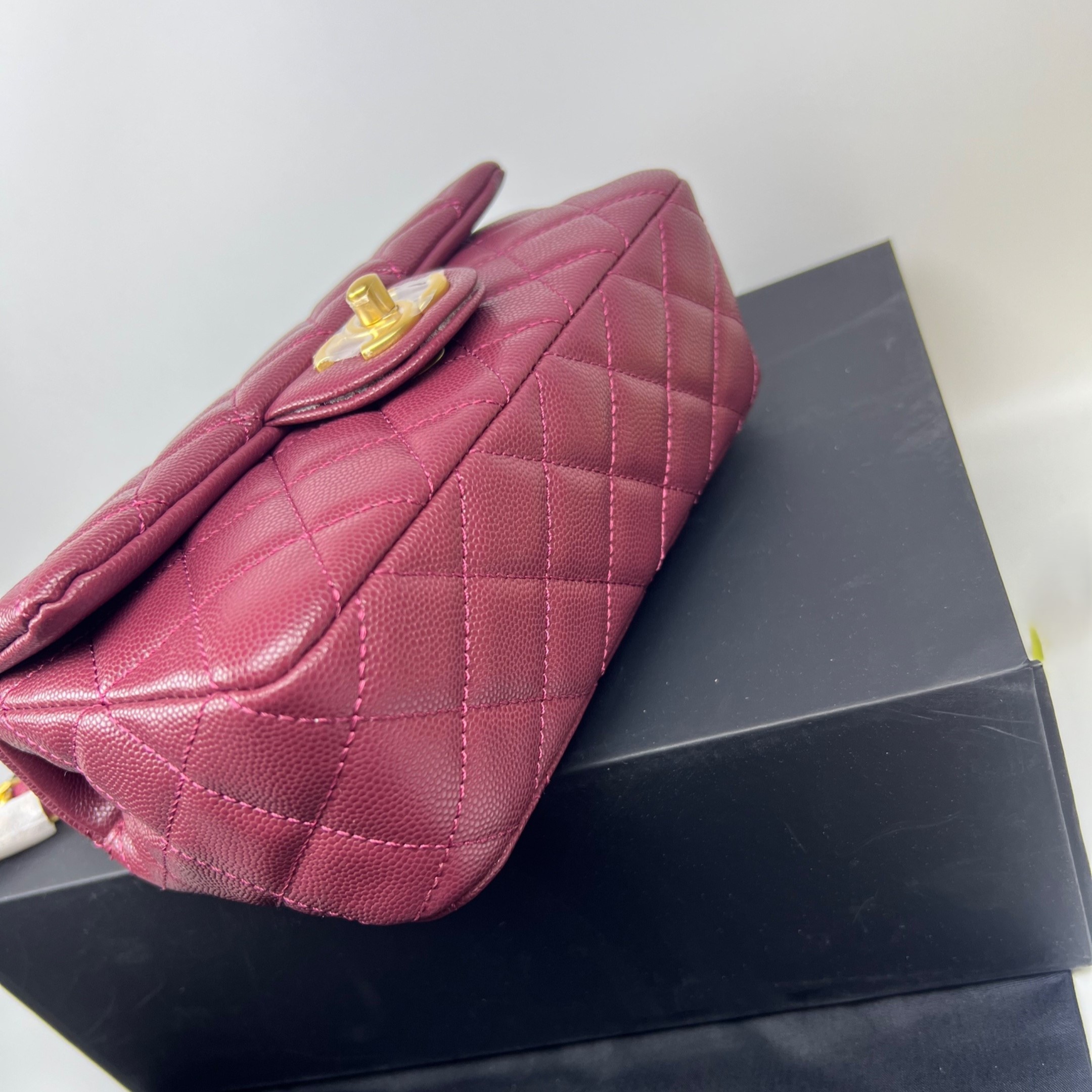 [True-to-ORIGINAL] Ch**el Flapbag With Top Handle Burgundy For Women 7.7in/19.5cm