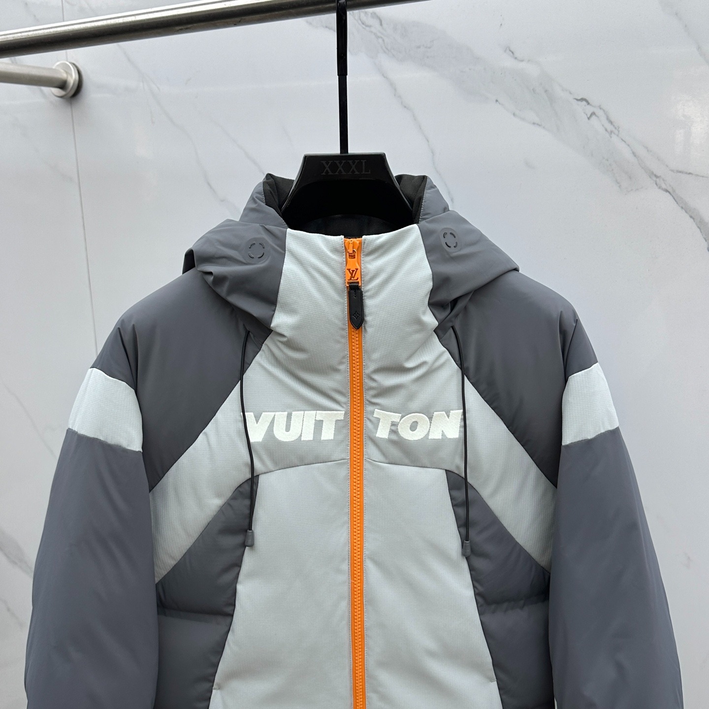 L0vis Vvtt0n Technical Down Ski Jacket Grey For Men – 1AGIQ7