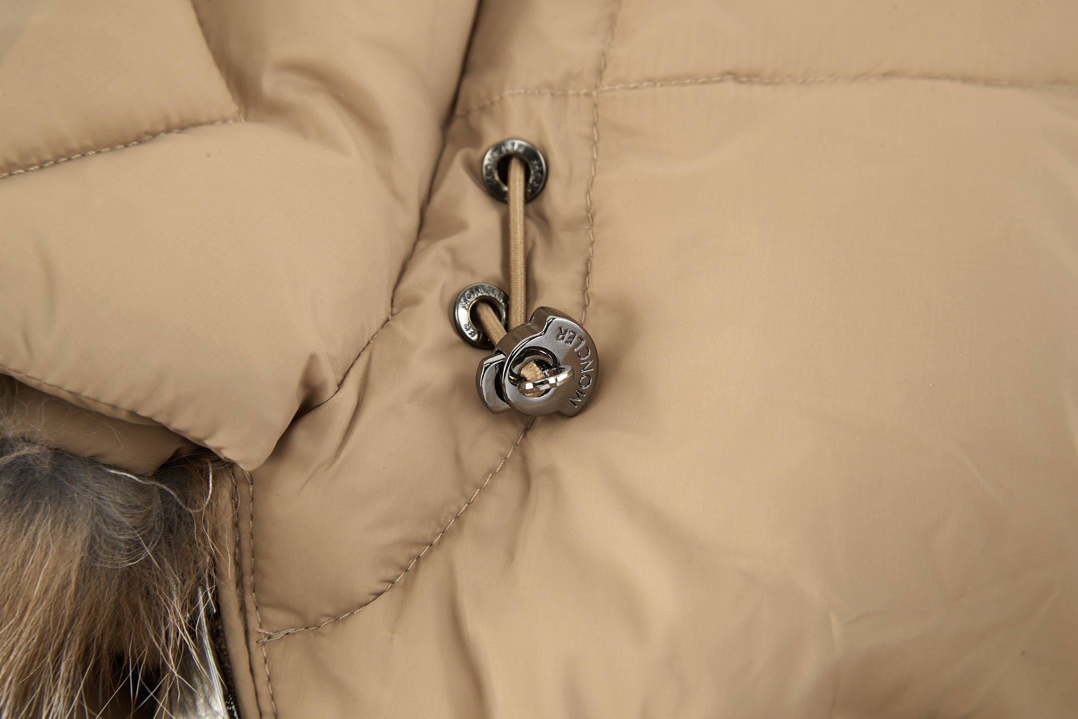 Moncler Boed Hooded Shearling-Trimmed Short Down Jacket Beige For Women