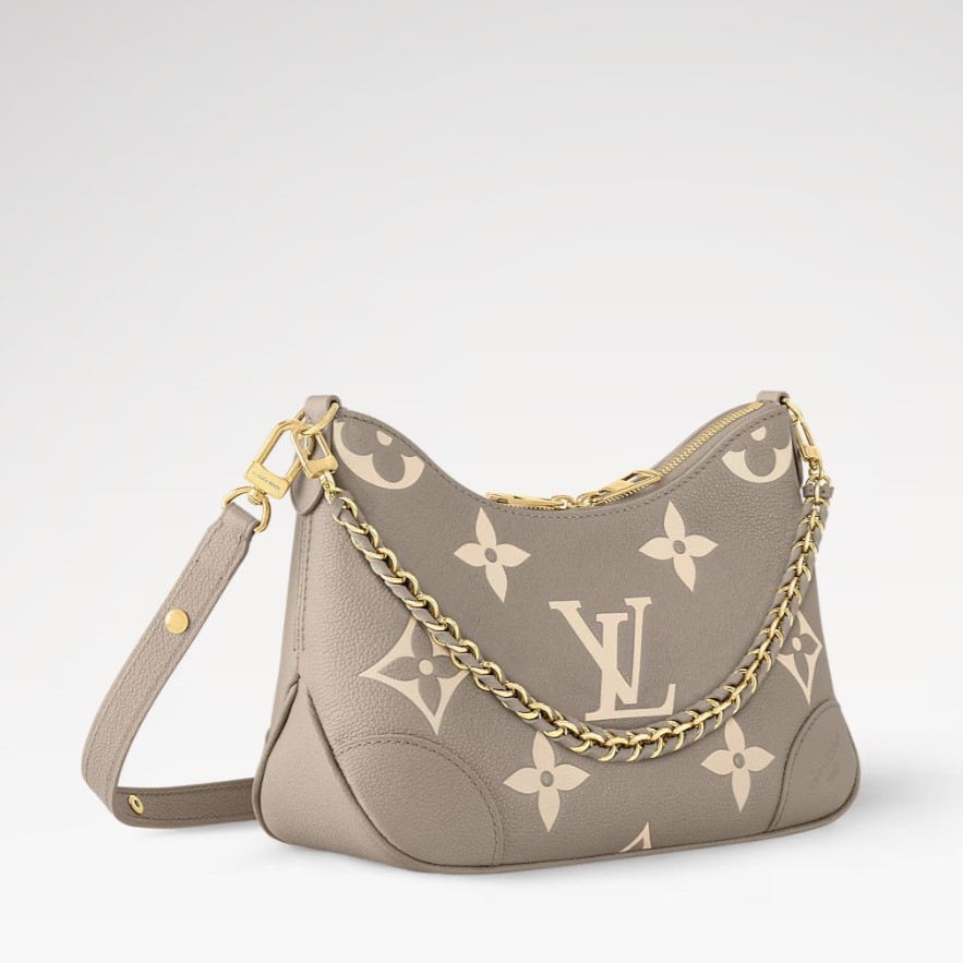 L0vis Vvtt0n Boulogne PM Crossboy Bag 10.2in/ 26cm Dove Gray/ Cream Gold Hardware For Women M13224
